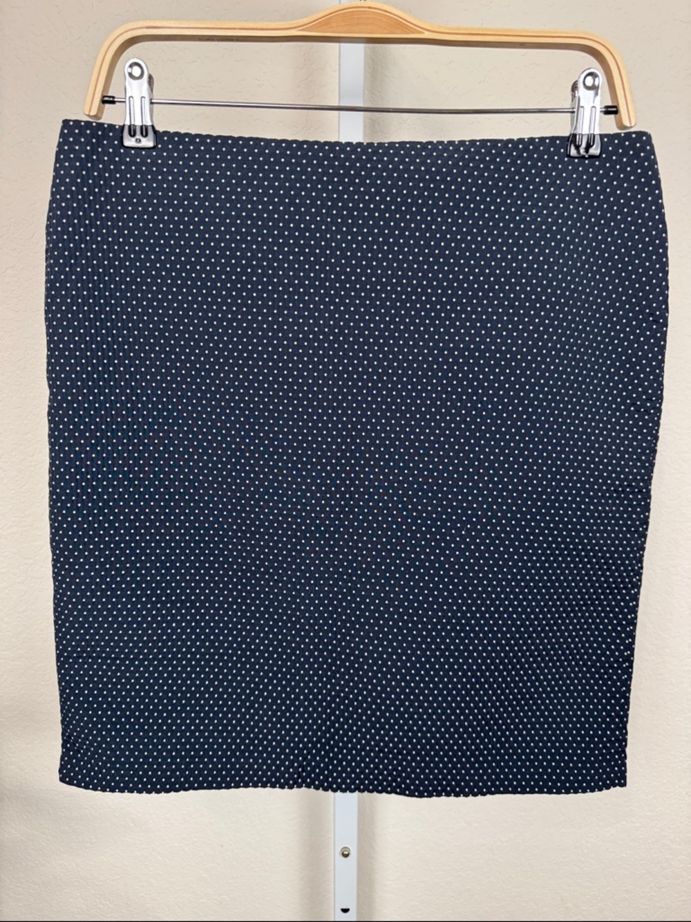Kenar Women's Size 8 Vintage Woven Classic Navy and White Polka Dot Pencil Skirt
